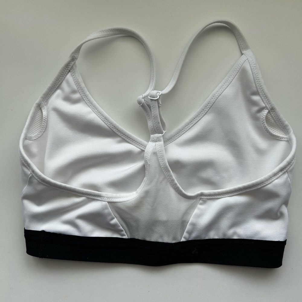 Niki Sport Bra Trio - Nike Women's Sports Bra - White, Gray, and Purple size M - Picture 6 of 11